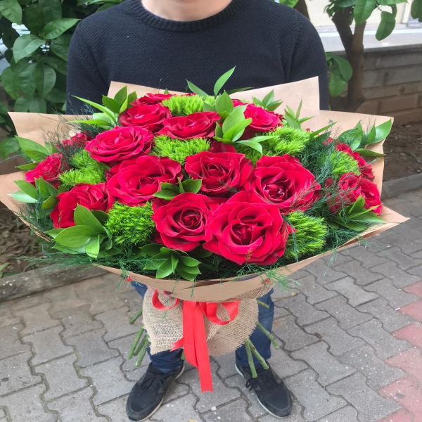 Bouquet of 21 red roses Resim 2