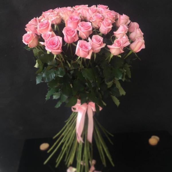 31 Pink Roses Bouquet Resim 2