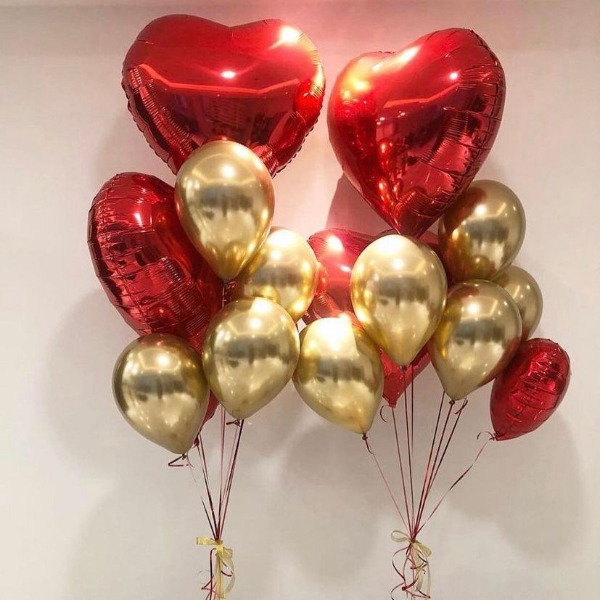 5 Red Hearts & 10 Gold Chrome Balloons