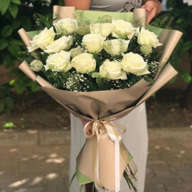  Antalya Florist White roses bouquet